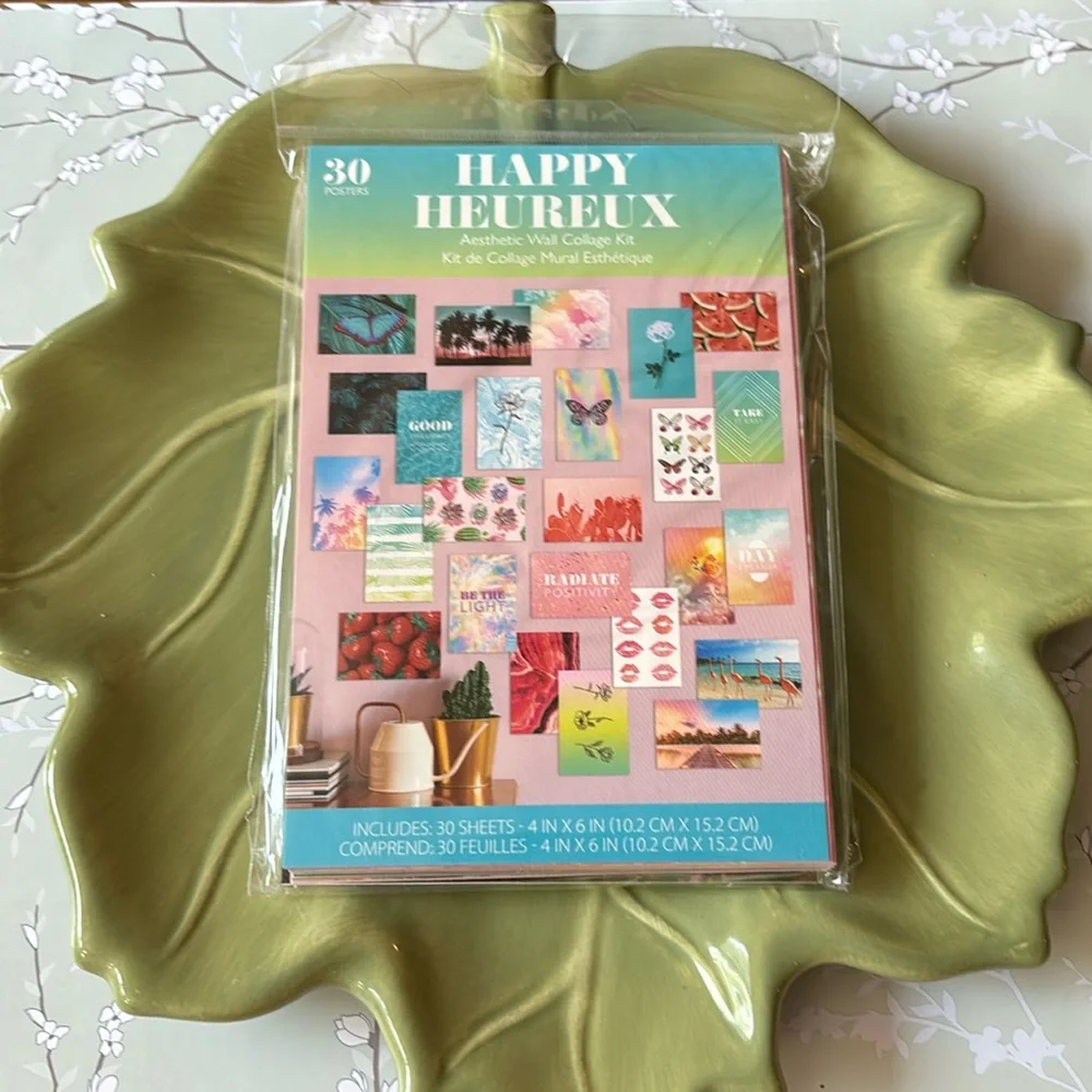 Aesthetic Wall Collage Kit 30 PCS. New.